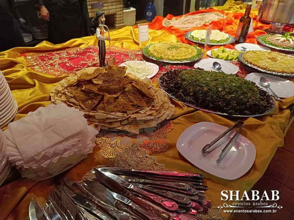 Vantagens de Contratar Buffet Árabe Especializado